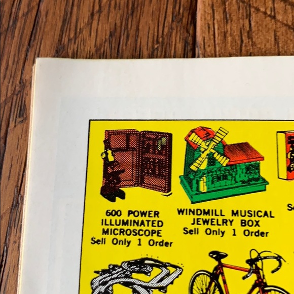 👍🏻Vintage (1974) No.11 Hanna-Barbera Comic Book - Picture 14 of 16